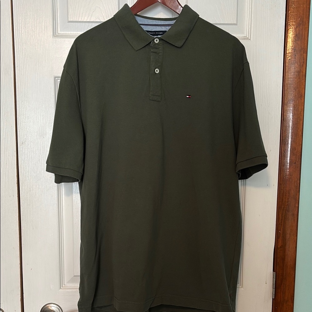 Tommy Hilfiger Green Polo Shirt Classic Design